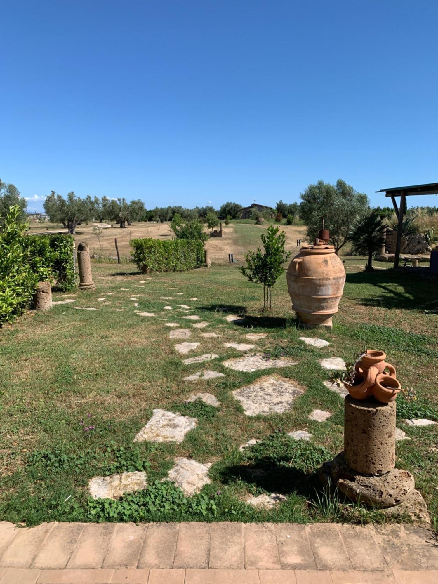 Resort Fonte Vulci Canino المظهر الخارجي الصورة